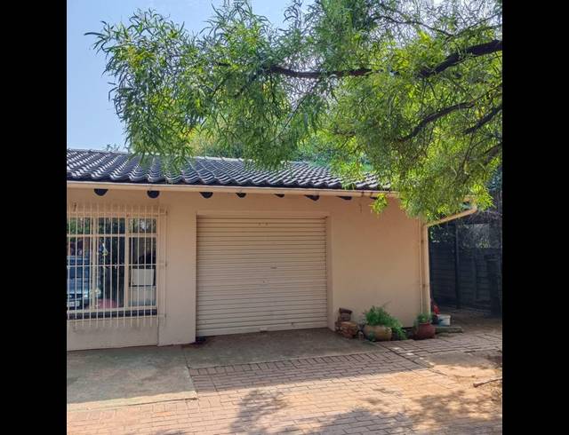 3 BEDROOM HOUSE FOR SALE IN GLEN MARAIS